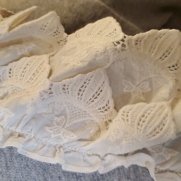 NWT 1. State Crewneck Sweatshirt w/Ruffle Accent XL - Picture 5 of 9